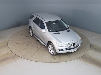 Used Mercedes-Benz M Class 2009 for sale - 79165984: Photo