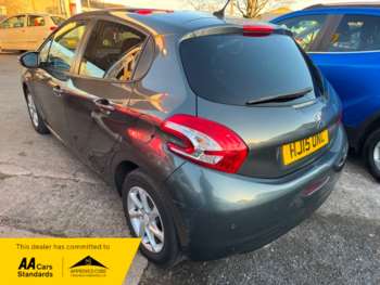Used Peugeot 208 2015 for sale - 73914552: Photo