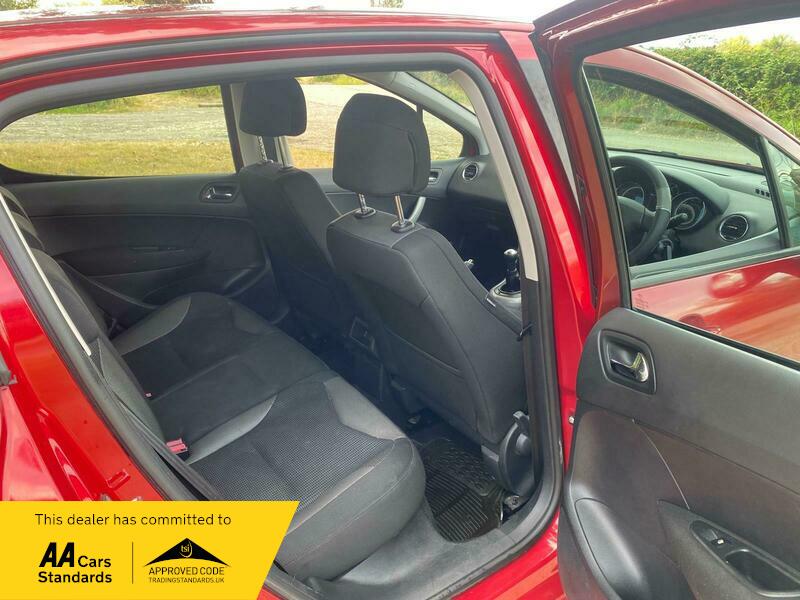 Used Peugeot 308 2008 for sale - 78213221: Photo 6