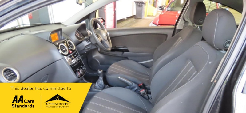 Used Vauxhall Corsa 2014 for sale - 77547935: Photo 2