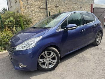 Used Peugeot 208 2015 for sale - 79776438: Photo
