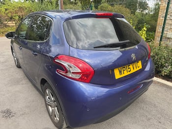 Used Peugeot 208 2015 for sale - 79776438: Photo