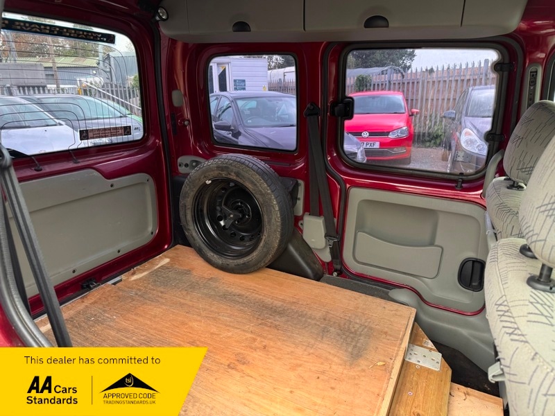 Used Renault Kangoo 2005 for sale - 76185858: Photo 6