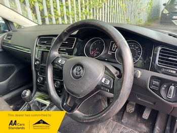 Used Volkswagen Golf 2014 for sale - 79450700: Photo