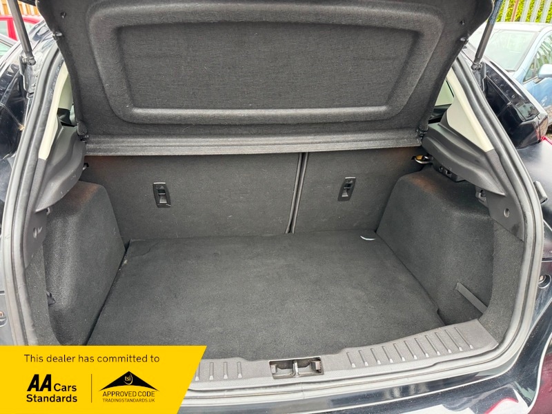 Used Ford Focus 2015 for sale - 76093093: Photo 13