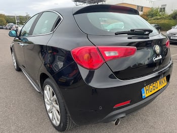 Used Alfa Romeo Giulietta 2010 for sale - 79771895: Photo