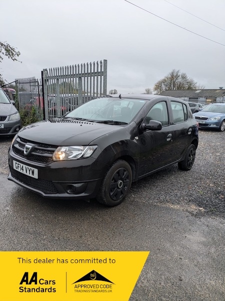 Used Dacia Sandero 2014 for sale - 76591305: Photo 1