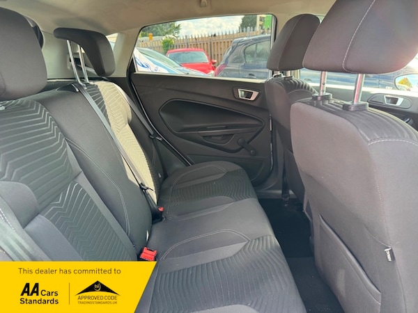 Used Ford Fiesta 2013 for sale - 76119454: Photo 6