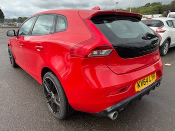 Used Volvo V40 2014 for sale - 79840293: Photo