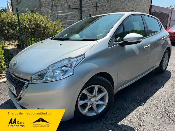 Used Peugeot 208 2015 for sale - 75359991: Photo 1