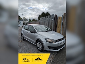 Used Volkswagen Polo 2011 for sale - 76009663: Photo 3