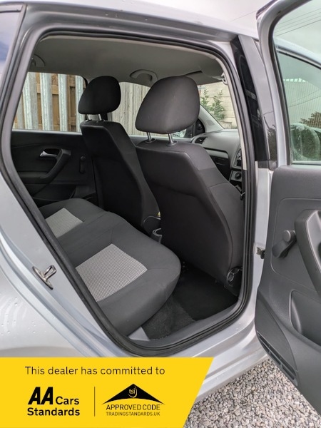 Used Volkswagen Polo 2011 for sale - 76009663: Photo 7