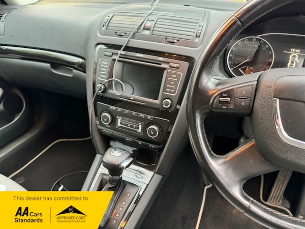Used Skoda Octavia 2009 for sale - 74118302: Photo 6
