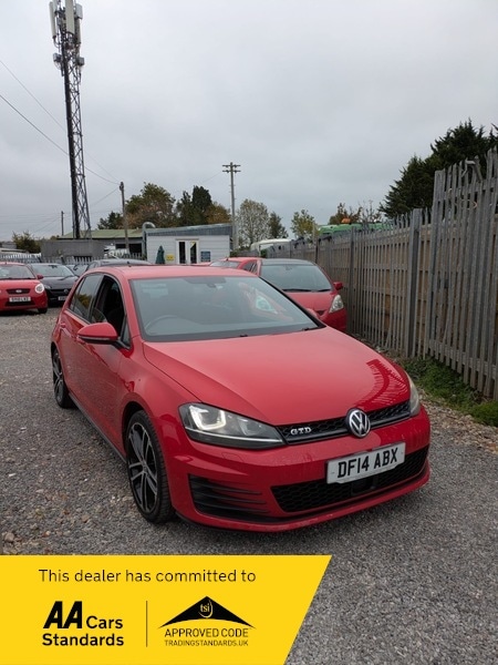 Used Volkswagen Golf 2014 for sale - 76292287: Photo 2