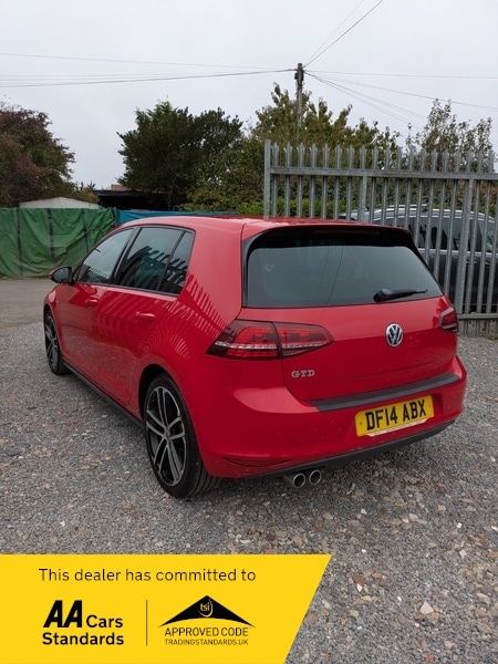 Used Volkswagen Golf 2014 for sale - 76292287: Photo 4