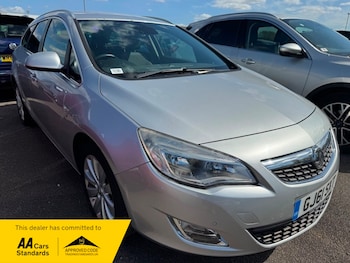 Used Vauxhall Astra 2011 for sale - 79297940: Photo