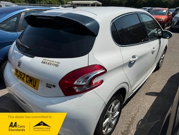Used Peugeot 208 2012 for sale - 79241894: Photo