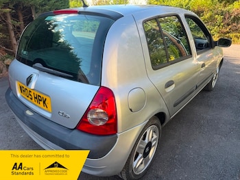 Used Renault Clio 2005 for sale - 79599547: Photo