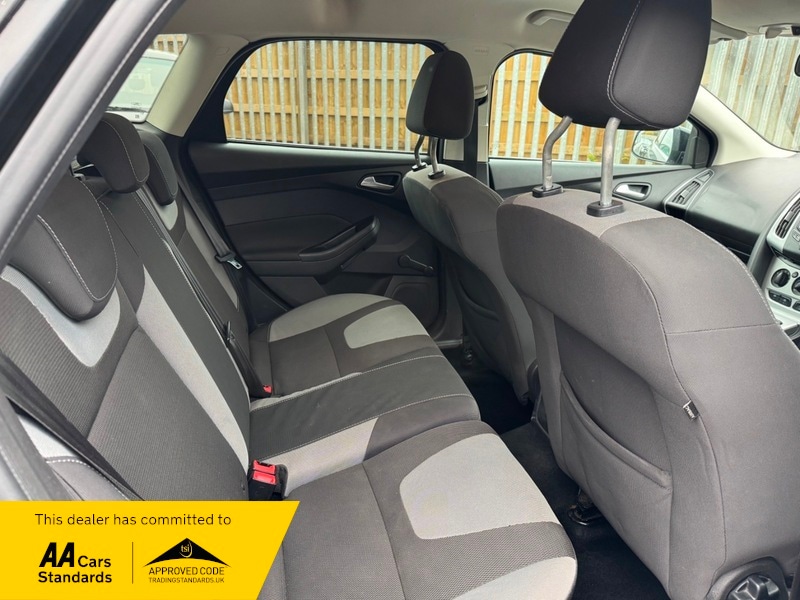 Used Ford Focus 2012 for sale - 76236325: Photo 6