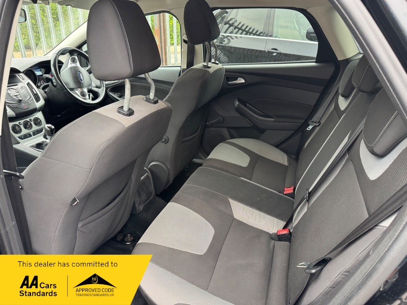 Used Ford Focus 2012 for sale - 76236325: Photo 8