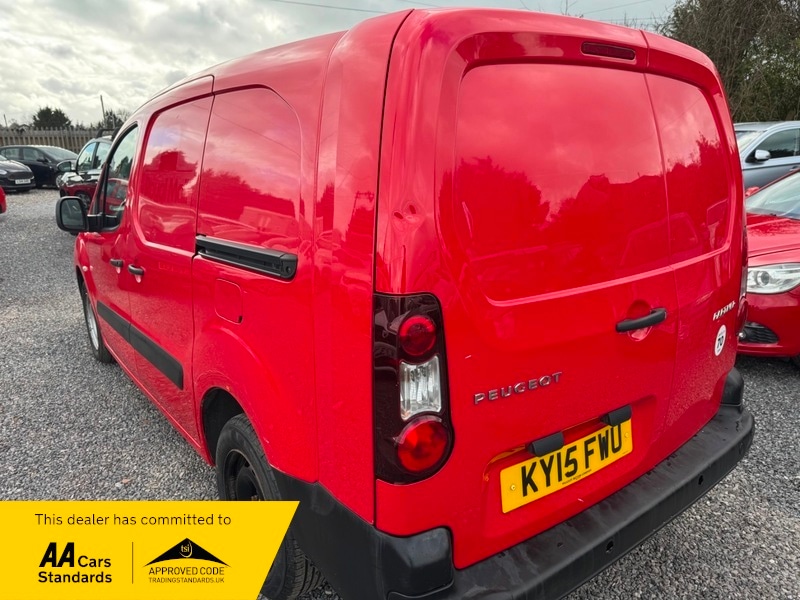 Used Peugeot Partner 2015 for sale - 77708998: Photo 4