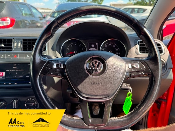 Used Volkswagen Polo 2017 for sale - 74689611: Photo 9