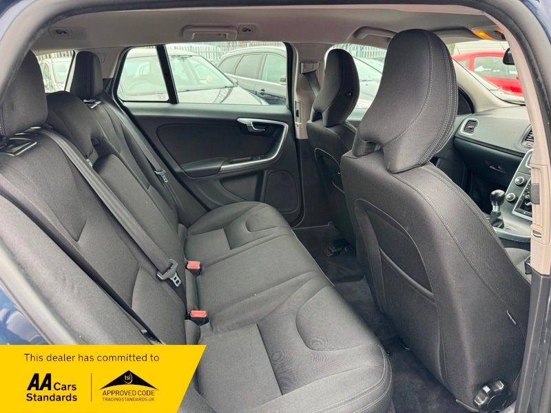 Used Volvo V60 2013 for sale - 76267577: Photo 6