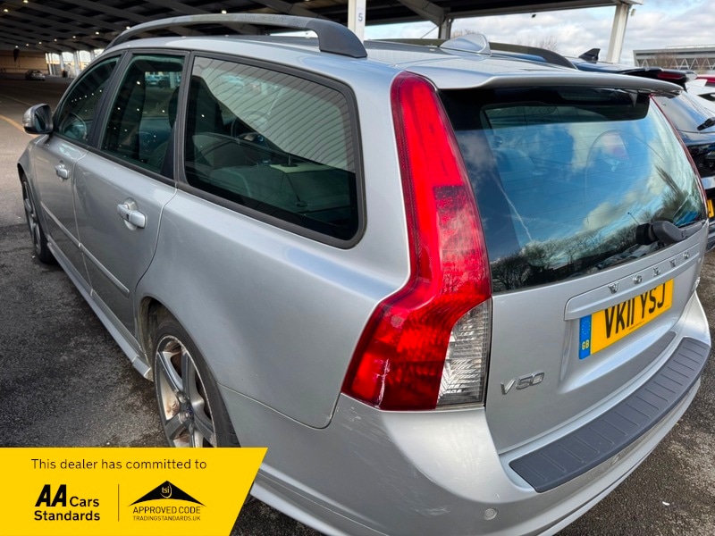 Used Volvo V50 2011 for sale - 77622112: Photo 3