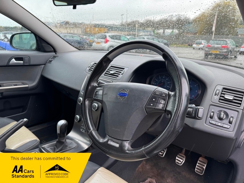 Used Volvo V50 2011 for sale - 77622112: Photo 5