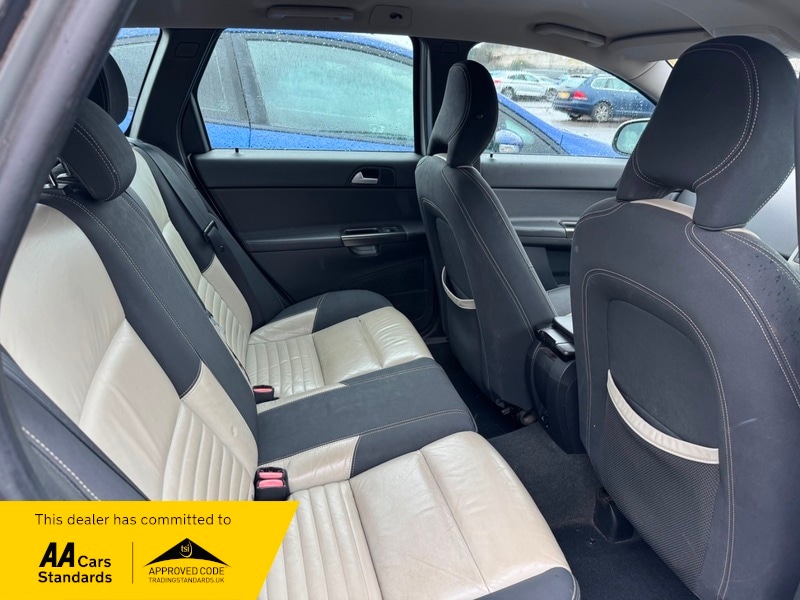 Used Volvo V50 2011 for sale - 77622112: Photo 7