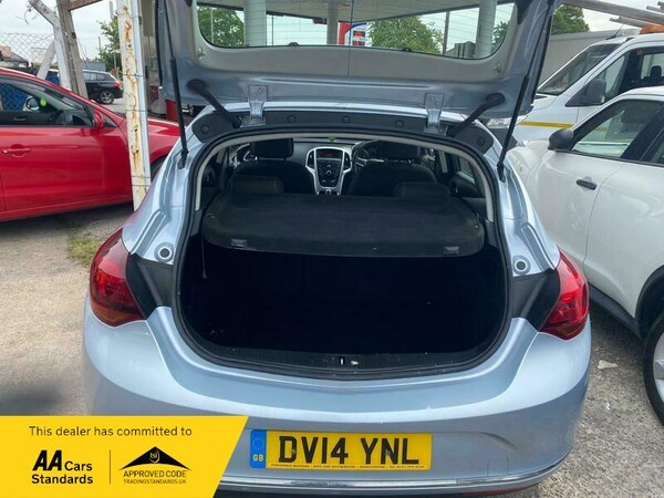 Used Vauxhall Astra 2014 for sale - 75033167: Photo 8