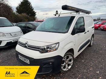 Used Citroen Berlingo 2020 for sale - 77049144: Photo