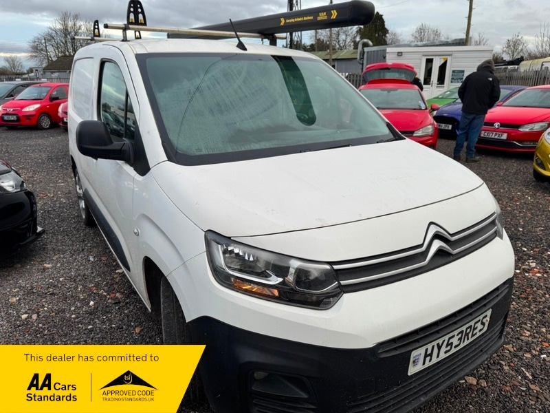 Used Citroen Berlingo 2020 for sale - 77049144: Photo 2