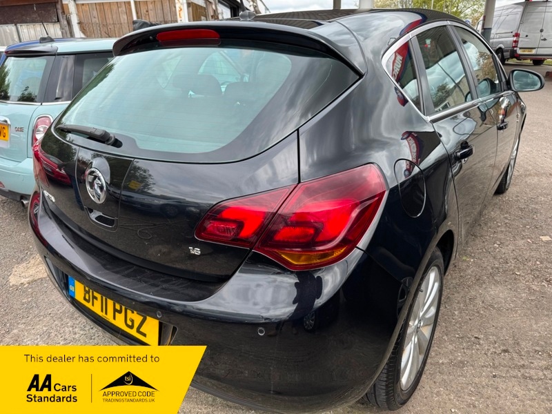 Used Vauxhall Astra 2011 for sale - 75947909: Photo 3