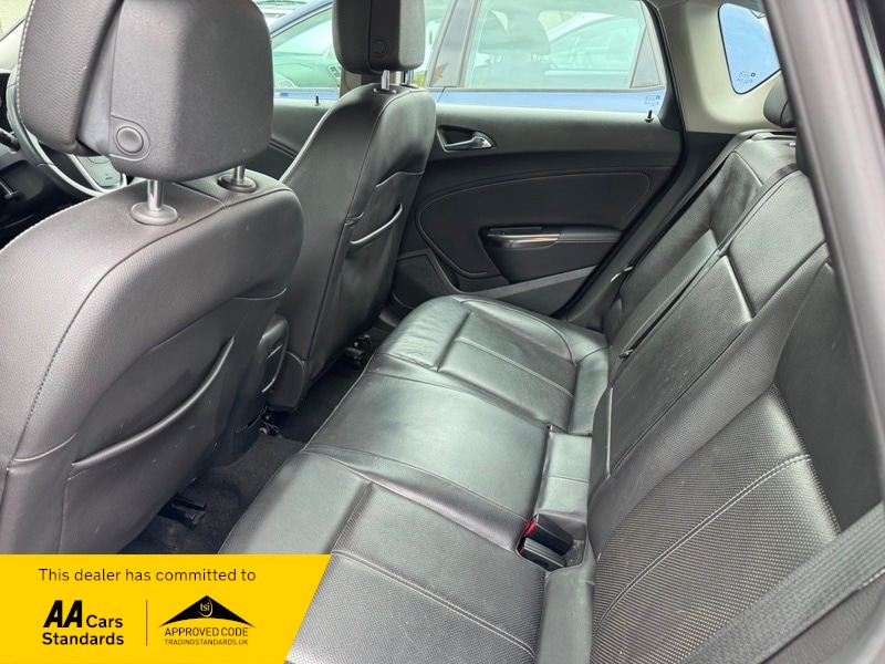 Used Vauxhall Astra 2011 for sale - 75947909: Photo 9