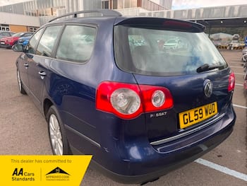 Used Volkswagen Passat 2010 for sale - 79686897: Photo