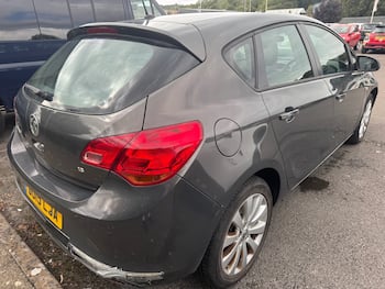 Used Vauxhall Astra 2015 for sale - 79775204: Photo