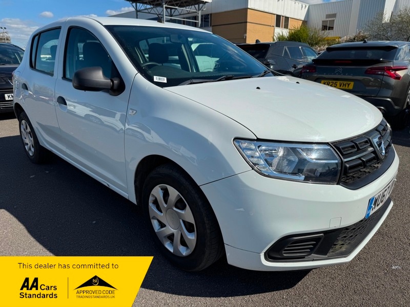 Used Dacia Sandero 2017 for sale - 78140979: Photo 2