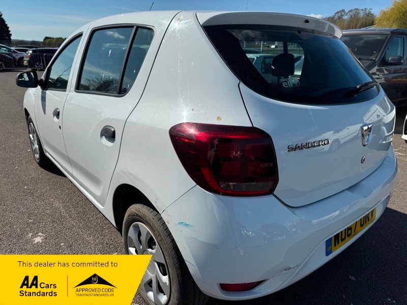 Used Dacia Sandero 2017 for sale - 78140979: Photo 4