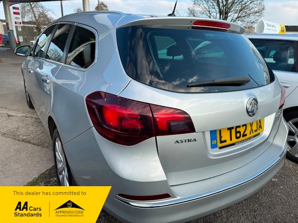 Used Vauxhall Astra 2012 for sale - 74184287: Photo 4