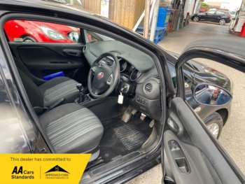 Used Fiat Punto 2012 for sale - 74708616: Photo