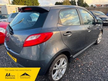Used Mazda Mazda2 2010 for sale - 77609625: Photo