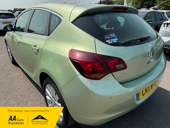 Used Vauxhall Astra 2011 for sale - 79254706: Photo