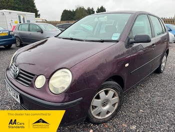 Used Volkswagen Polo 2004 for sale - 77437935: Photo