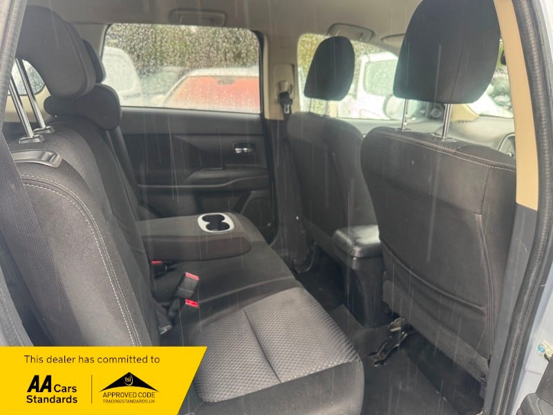 Used Mitsubishi Outlander 2018 for sale - 77201025: Photo 6