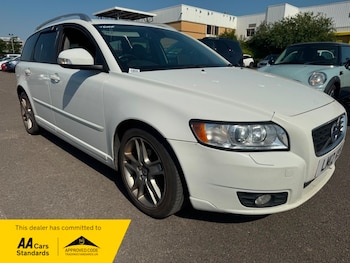 Used Volvo V50 2012 for sale - 79010148: Photo