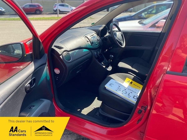 Used Hyundai i10 2013 for sale - 74092650: Photo 6