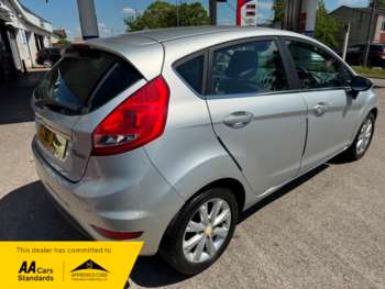 Used Ford Fiesta 2010 for sale - 74616608: Photo