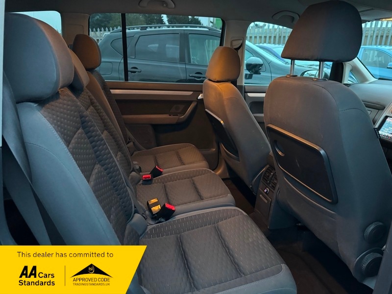 Used Volkswagen Touran 2008 for sale - 77342377: Photo 7