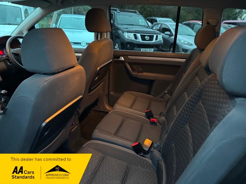 Used Volkswagen Touran 2008 for sale - 77342377: Photo 8